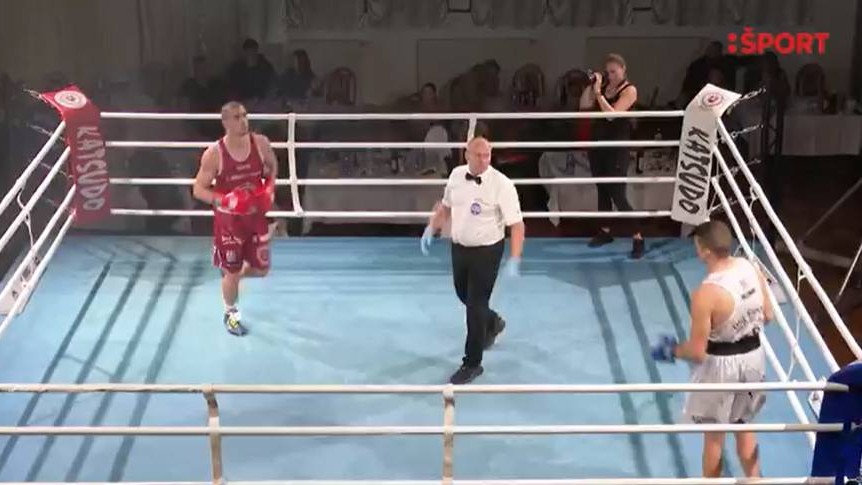 VIDEO: Prekvapenie v boxe. Slovák Csemez prehral na knokaut v prvom kole