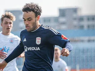 Momentka zo zápasu Slovan B - MFK Dukla Banská Bystrica