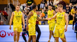 Hráči tímu Patrioti Levice.