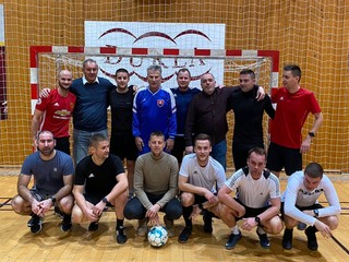 Stredoslovenskí futbaloví rozhodcovia si zahrali v športovej hale na Štiavničkách