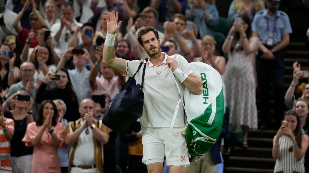 Keď vyhral Wimbledon, jeho súper bol na základnej. Hral tam Murray naposledy?
