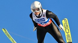 Slovenská reprezentantka v skokoch na lyžiach Kira Mária Kapustíková. 