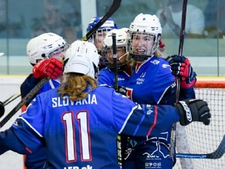 Slovensko vs. Kanada: ONLINE prenos z finále MS hráčok do 21 rokov v hokejbale 2023.