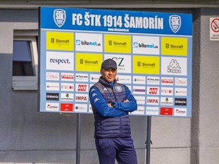 Michal Kuruc ako tréner ŠTK Šamorín.