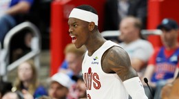 Nemecký basketbalista Dennis Schröder v drese Clevelandu Cavaliers.