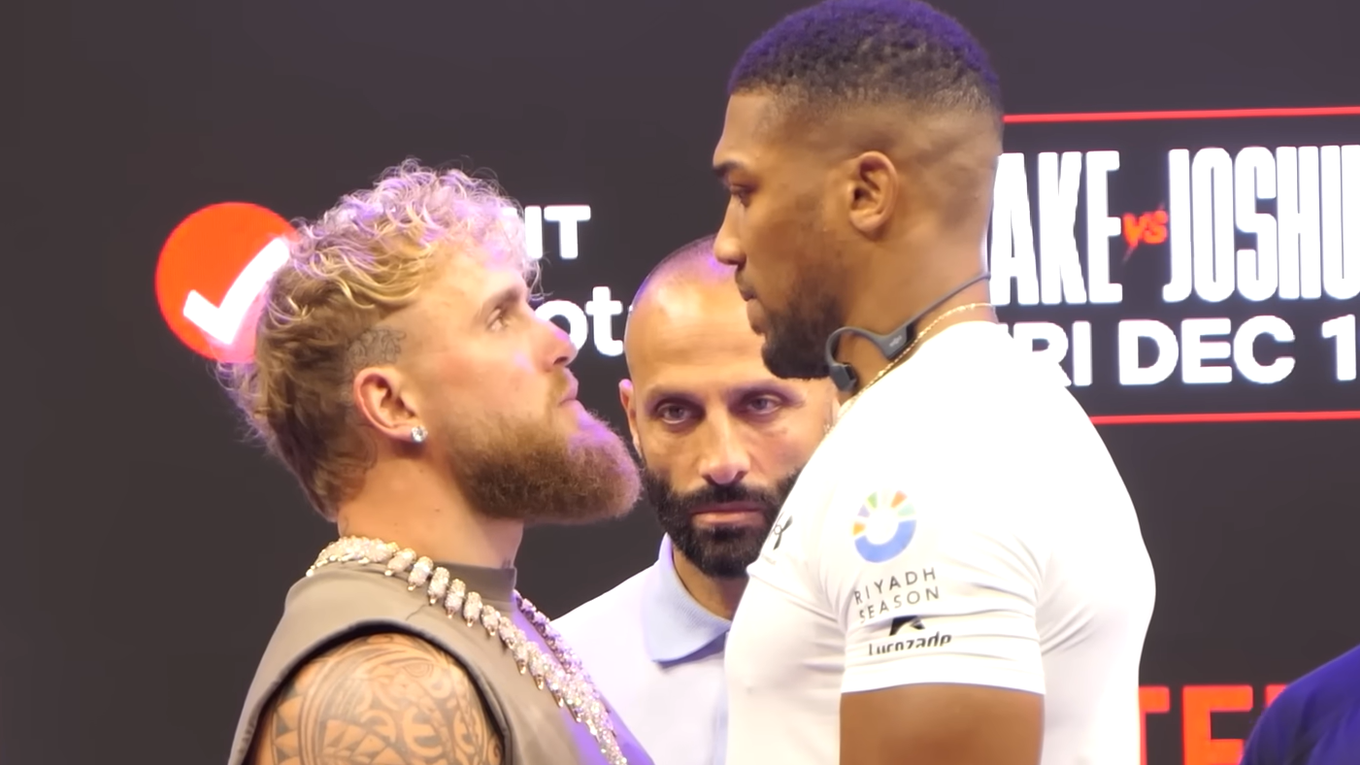 Paul a Joshua pri staredowne.