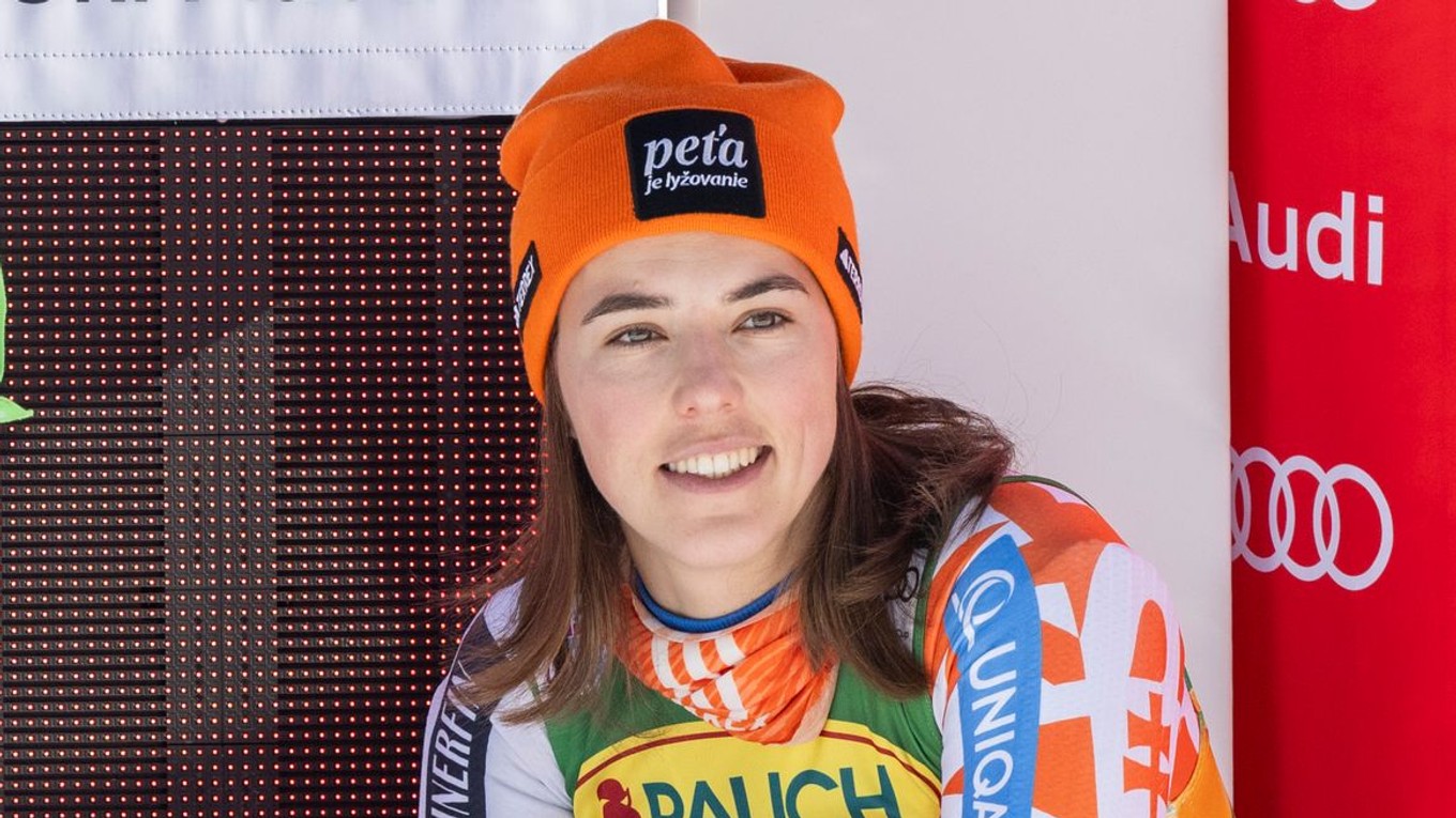 Petra Vlhová sa teší z tretieho miesta v obrovskom slalome v rakúskom Söldene.