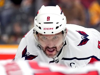 Ruský útočník Alexander Ovečkin.