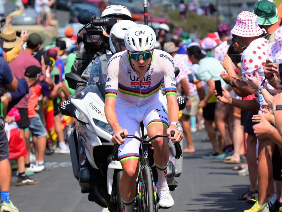 Slovinský cyklista Tadej Pogačar počas 6. etapy Tour de France 2026.