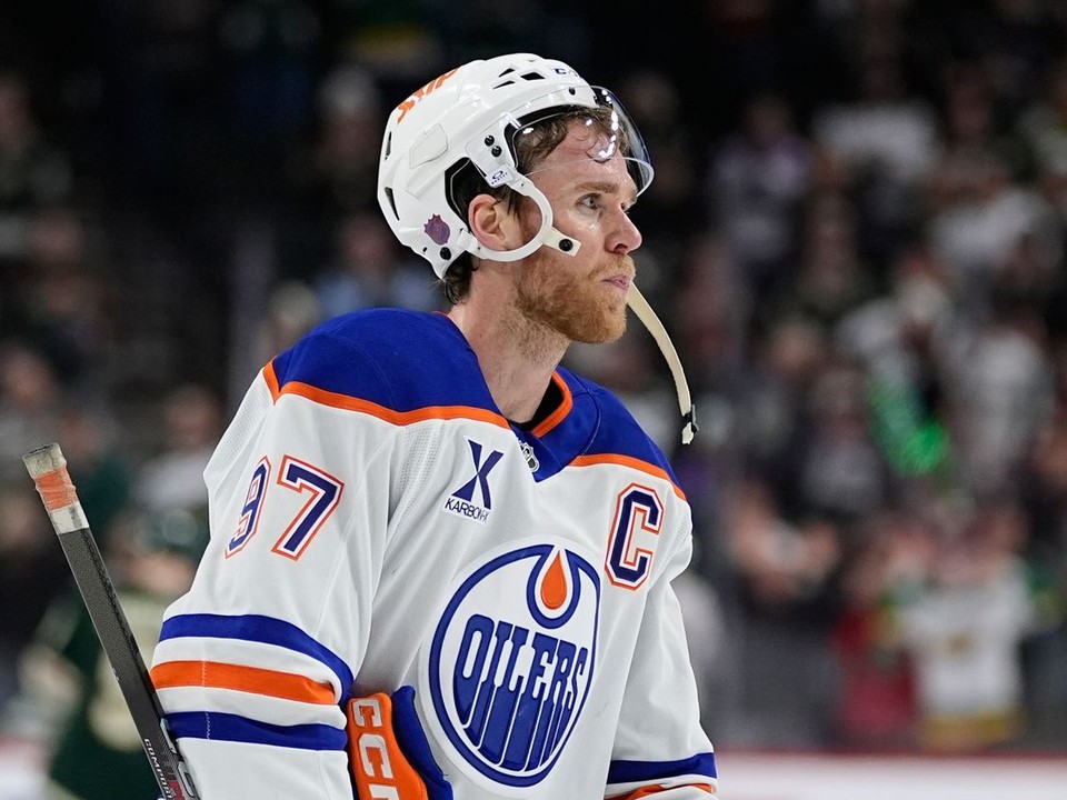 Kapitán Edmontonu Oilers Connor McDavid.