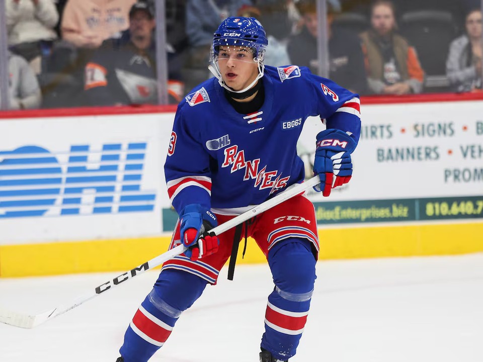 Jakub Chromiak v drese Kitchener Rangers.