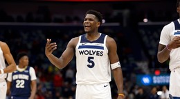 Anthony Edwards (5) v drese Minnesoty Timberwolves.