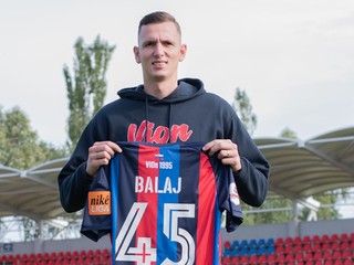 Filip Balaj vo farbách FC ViOn Zlaté Moravce.
