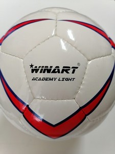 Futbalová lopta odľahčená Winart Academy Light