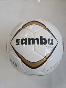 Futbalová lopta Samba Platinium