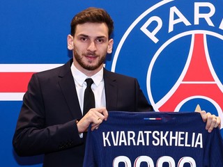 Gruzínsky futbalista Chviča Kvaracchelija sa stal hráčom PSG.