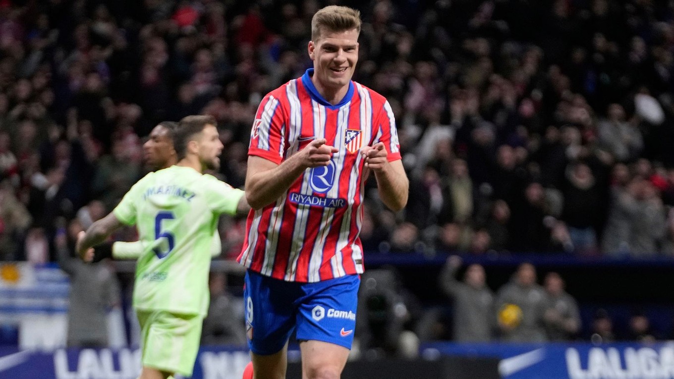 Alexander Sørloth oslavuje gól.