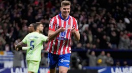 Alexander Sørloth oslavuje gól.