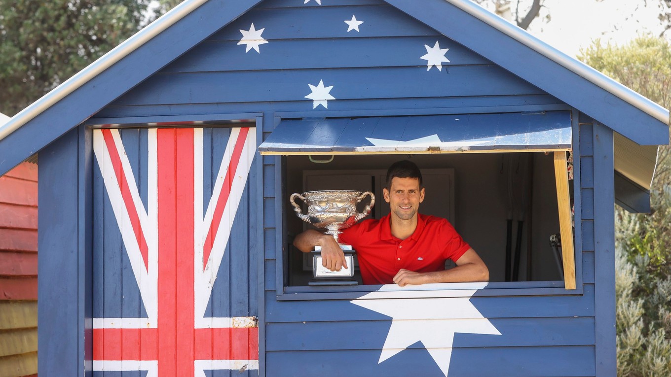 Novak Djokovič nebude obhajovať titul na Australian Open.