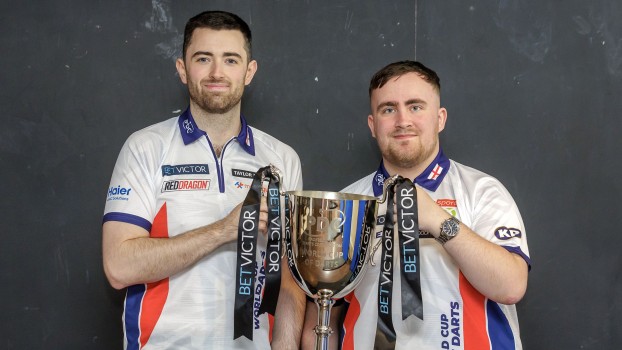 VIDEO: Sú ako Lampard s Gerrardom. Anglicko sa postaralo o najväčšie zlyhanie v histórii