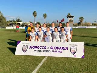 Slovenská futbalová reprezentácia žien pred duelom s Marokom.