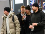 Na snímke slovenskí hokejisti zľava Šimon Nemec, Pavol Regenda, Martin Fehérváry a Erik Černák počas príchodu slovenských hráčov NHL na letisko Milano Malpensa.