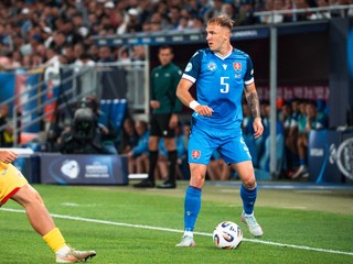 Dominik Javorček v zápase Slovensko - Rumunsko na EURO U21 2025 v Bratislave.