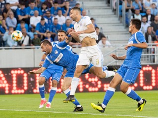 LM – Slovan prišiel o víťazstvo v nadstavenom čase, s Nikšičom remizoval 1:1