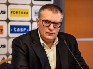 SFZ – Prezident Kováčik: Výkonný výbor schválil návrh odohrať zápas Slovensko – Írsko bez divákov