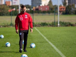 Asistent trénera Tibor Goljan na tréning reprezentácie do 21 rokov v Šamoríne (8.10.2024)