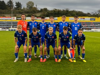 Slovenská futbalová reprezentácia do 19 rokov pred zápasom 1. fázy kvalifikácie ME U19 2025 proti Severnému Macedónsku (Dudelange, 12.10.2024)