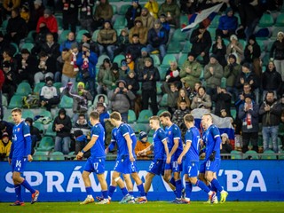 Slovenská futbalová reprezentácia do 21 rokov sa rozlúči s kalendárnym rokom 2024 domácim duelom s Portugalskom na štadióne v Trenčíne. Na snímke hráči SR U21 po zápase s Holandskom (3:3) v Žiline.