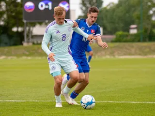 Taylor Steven, Nikolas Brandis v prípravnom zápase Slovensko U20 – Škótsko U20 v Senci (23.5.2025)