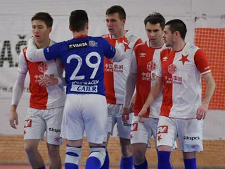 Dôležitá výhra Drahovského tímu, ďalšia prestrelka Rapidu aj tri body pre Slaviu