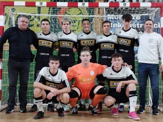 Odštartovali extraligové juniorské súťaže v kategórií U-17 blokmi v Leviciach a Lučenci