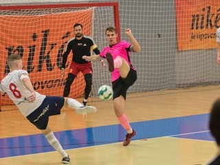 Dohrávka 10.kola Niké Futsal Extraligy: Akadémia Pineroly nenašla opäť recept na domáce Komárno
