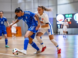 - #futsal #slovakia #italia #samorin #photo