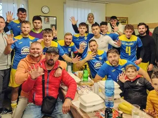 Poltucet v derby, gól z polovice ihriska, cenný bod Ivanky