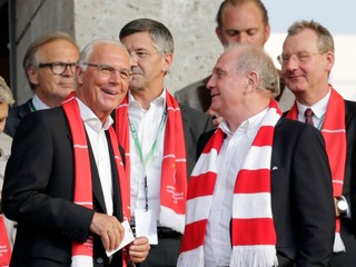 Beckenbauer verí trojici favoritov, no nepodceňuje ani Taliansko