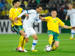 Marek Bakoš v národnom tíme v zápase proti Litve v kvalifikácii MS 2014. 