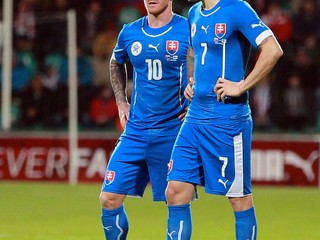 Miroslav Stoch (vľavo) dostal šancu pod trénerom Pavlom Hapalom. Vladimír Weiss nie.