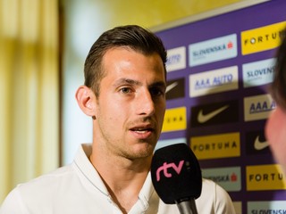 Šancu proti Litve môže dostať aj Martin Dúbravka.
