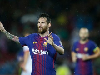 Lionel Messi si aj naďalej bude obliekať dres FC Barcelona.
