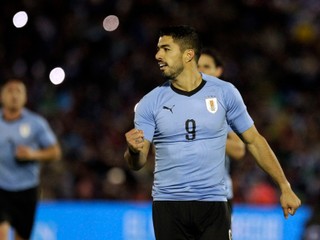 Suárez túži splatiť dlh Uruguaju za uhryznutie Chielliniho