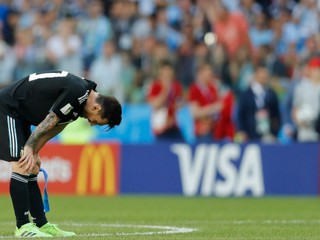 Island pri debute na MS prekvapil favorita, Messi nedal penaltu