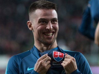 Slovenský reprezentant Róbert Mak po strelenom góle do siete Maďarska v kvalifikácii na EURO 2020.