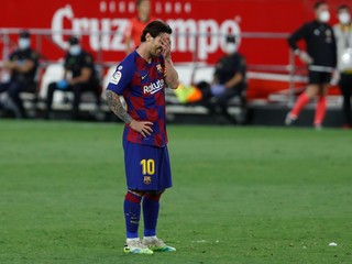 Chlad a žiadny gól z hry. Vytvoril Messi atmosféru lenivosti?