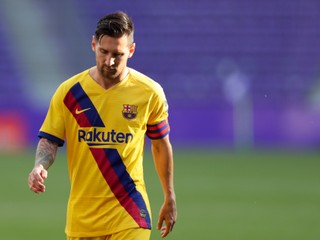 Messi má zrejme psychické problémy, vraví Pirlo