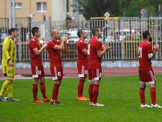 Vedúca Banská Bytrica nedala šancu Komárnu, mladíci Slovana dostali päť gólov