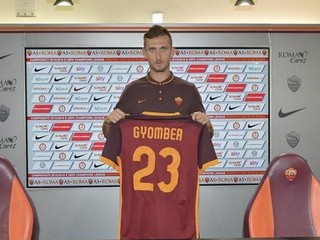 Norbert Gyömbér strávil duel s Frosinone na lavičke.